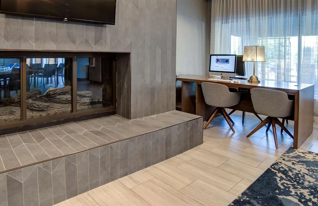 Doubletree By Hilton Harrisonburg-1